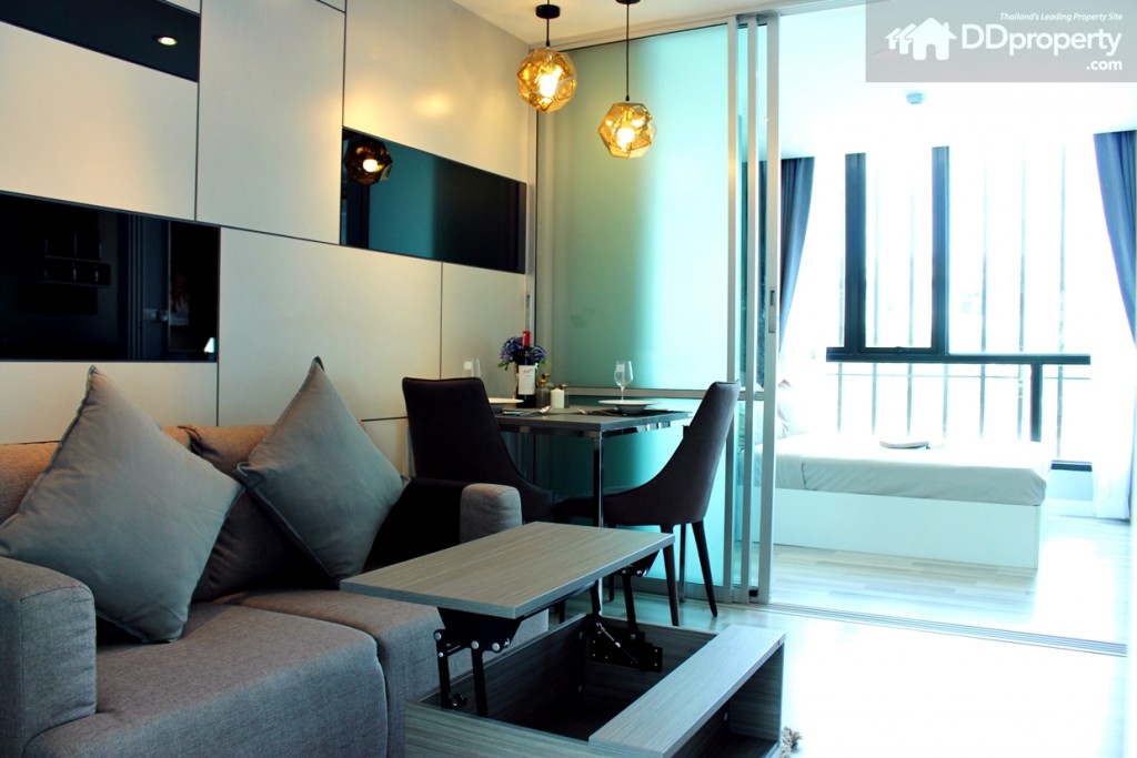 มุมมองจากด้านทางเข้าห้อง