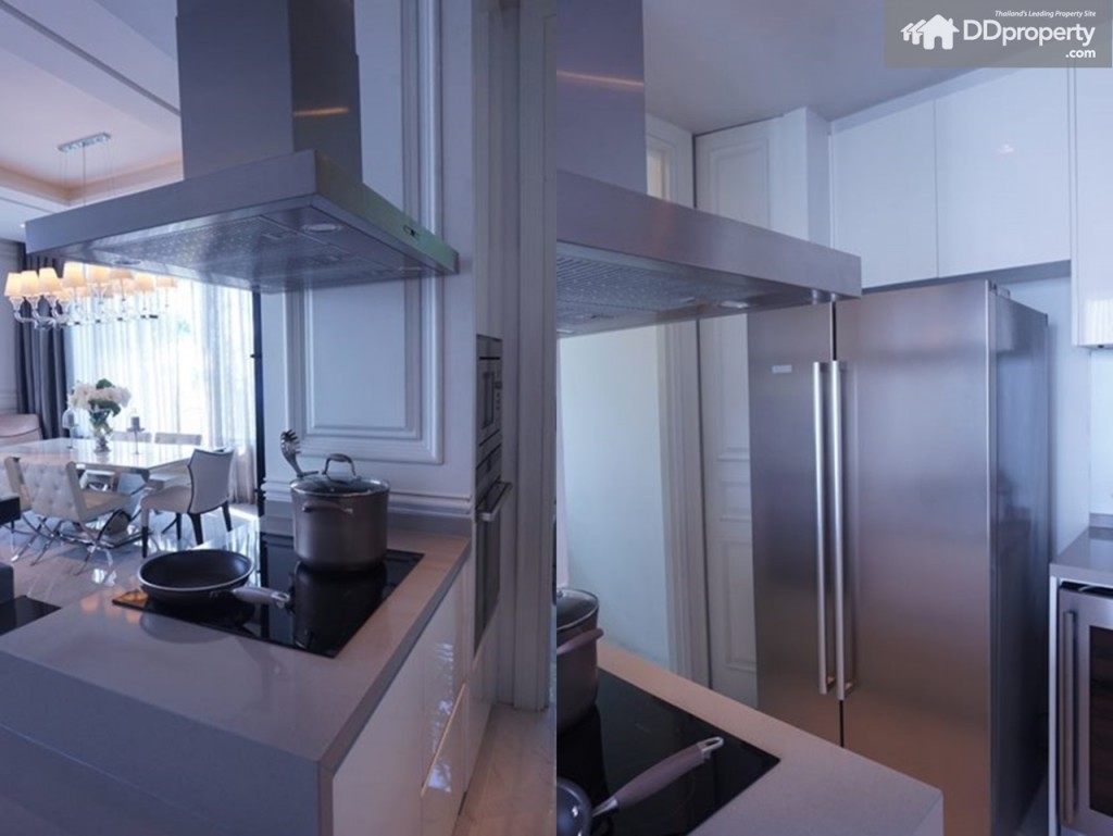 งานบิลท์อินให้มาพร้อมเตาไฟฟ้าและที่ดูดควันแบรนด์ Siemens