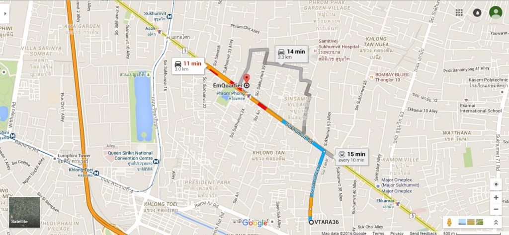 ใช้ระยะเดินทาง 1 สถานีรถไฟฟ้า BTS มาลงสถานีพร้อมพงษ์ตัวห้างจะอยู่ฝั่งขวามือ