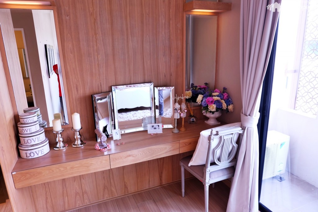 งานบิลท์อินชั้นวางที่โครงการแถมให้