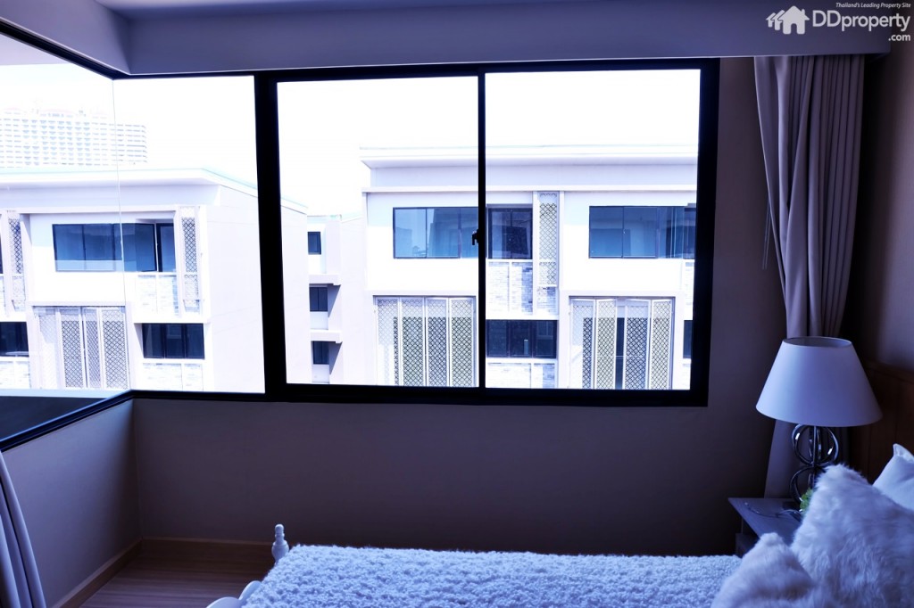 ชั้นนี้จะไม่มี façade กันแดดให้