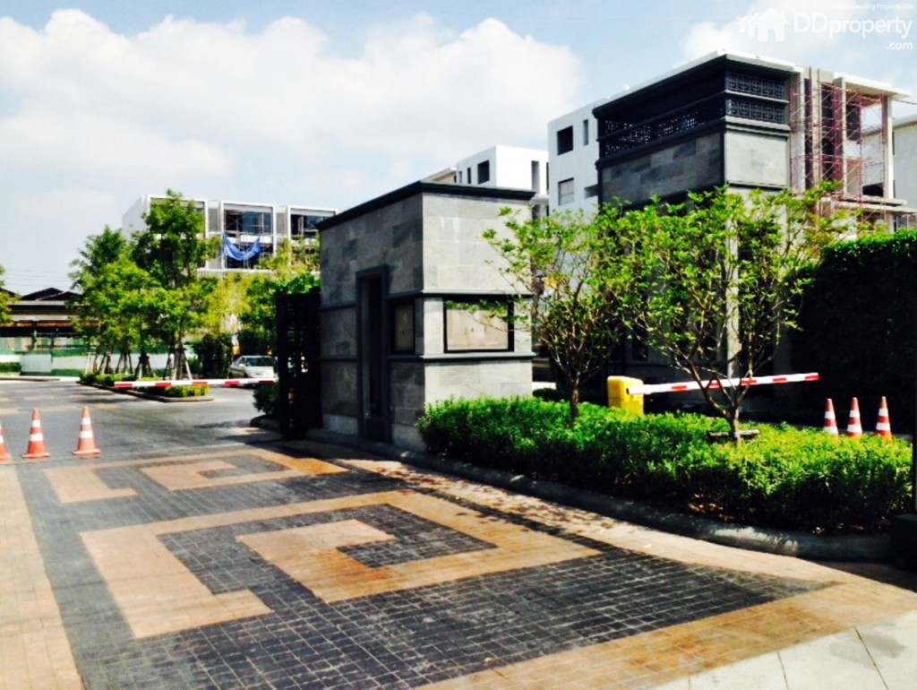 Jade Sathorn-Rama 3S__2949141