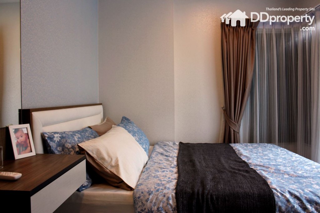 พื้นที่ห้องนอนใหญ่ขนาด 2.6 x 3.6 เมตร