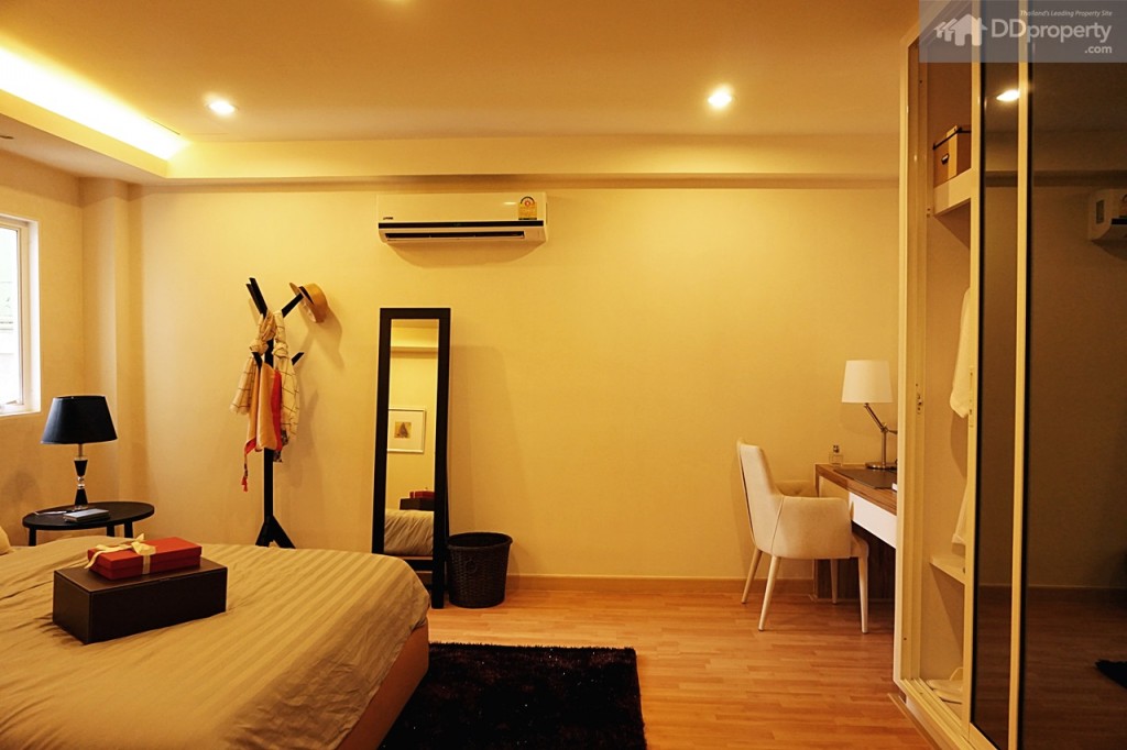 Station OneDSC06574-026