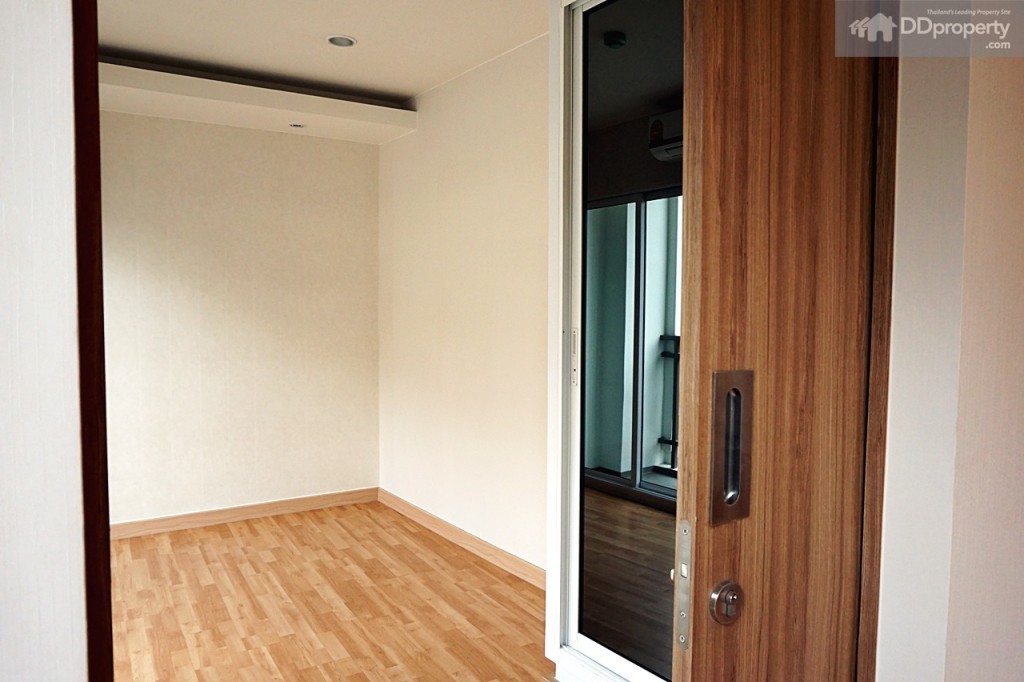 Station OneDSC06600-021