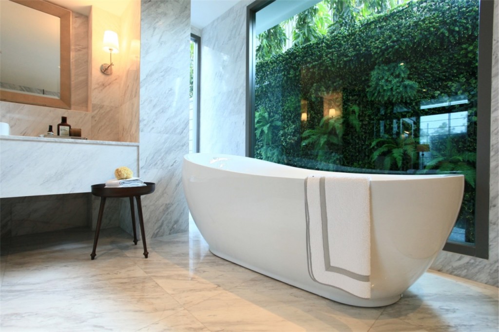 อ่างอาบน้ำที่มีมาให้