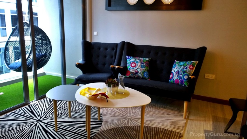 The Seawind 1BR living room