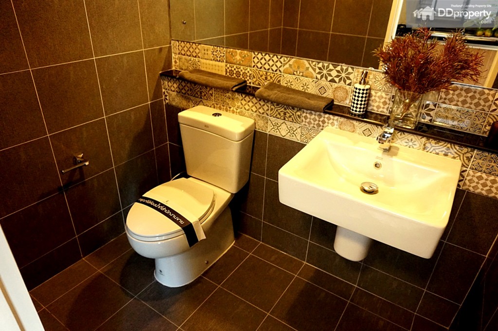 Town AvenueDSC06199-073