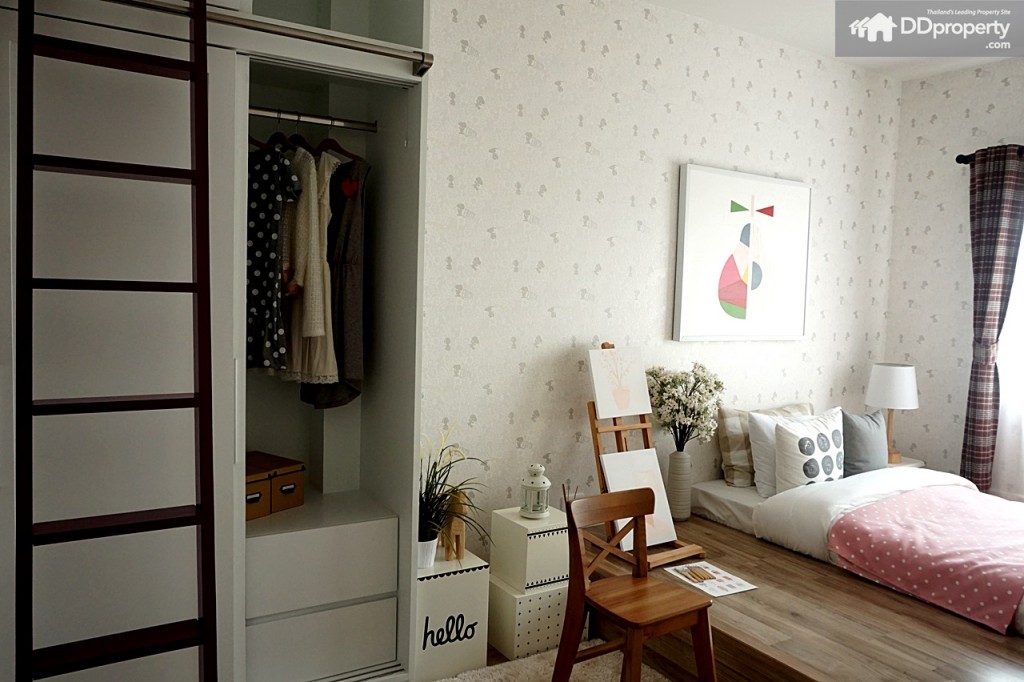 Town AvenueDSC06246-119