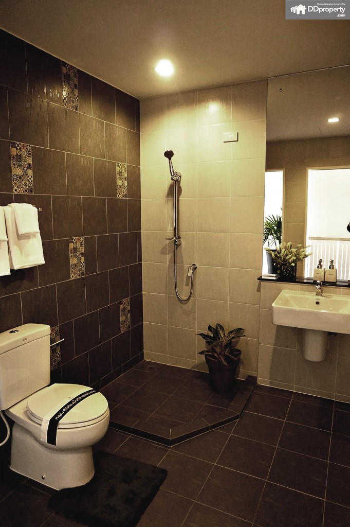 Town AvenueDSC06247-120