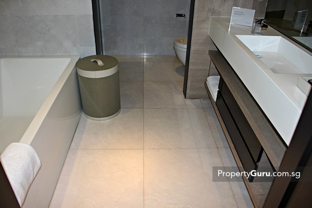 cluny park residence master bathroom