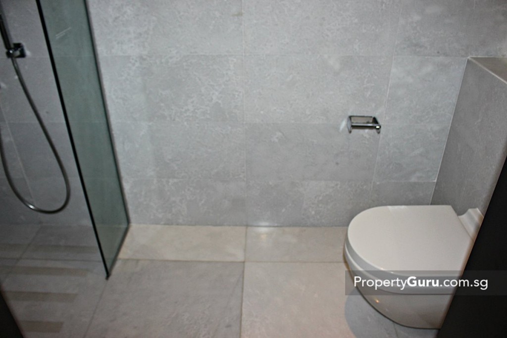 cluny park residence master bathroom 2