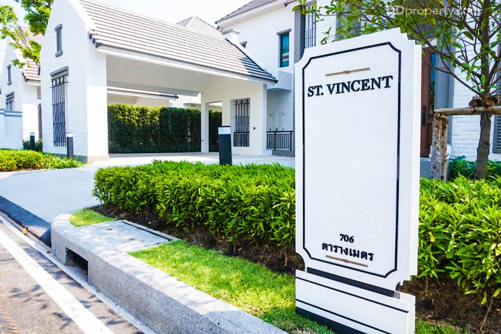 grand-bangkok-boulevard-sukhumvitDSC06732-090