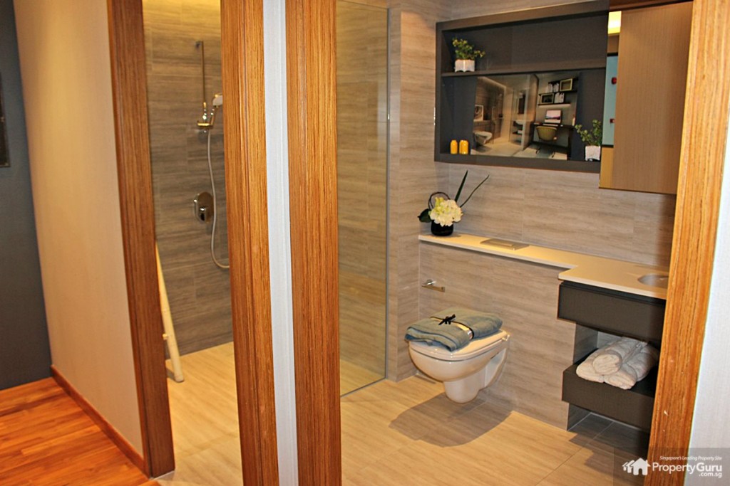 trilive bathroom 2 BR 1