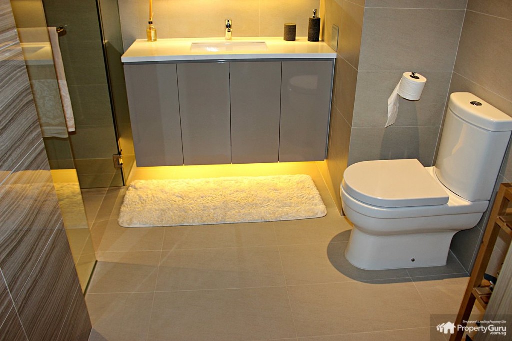 wandervale master bathroom