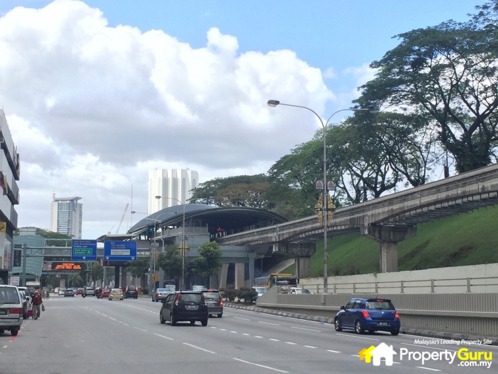 005 Opus - Maharaja Lela Monorail Station