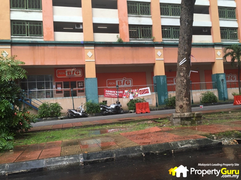 005 V Residence Suites - AEON Big