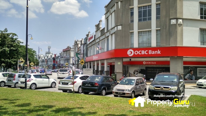 008Riana- Retail lots 2A