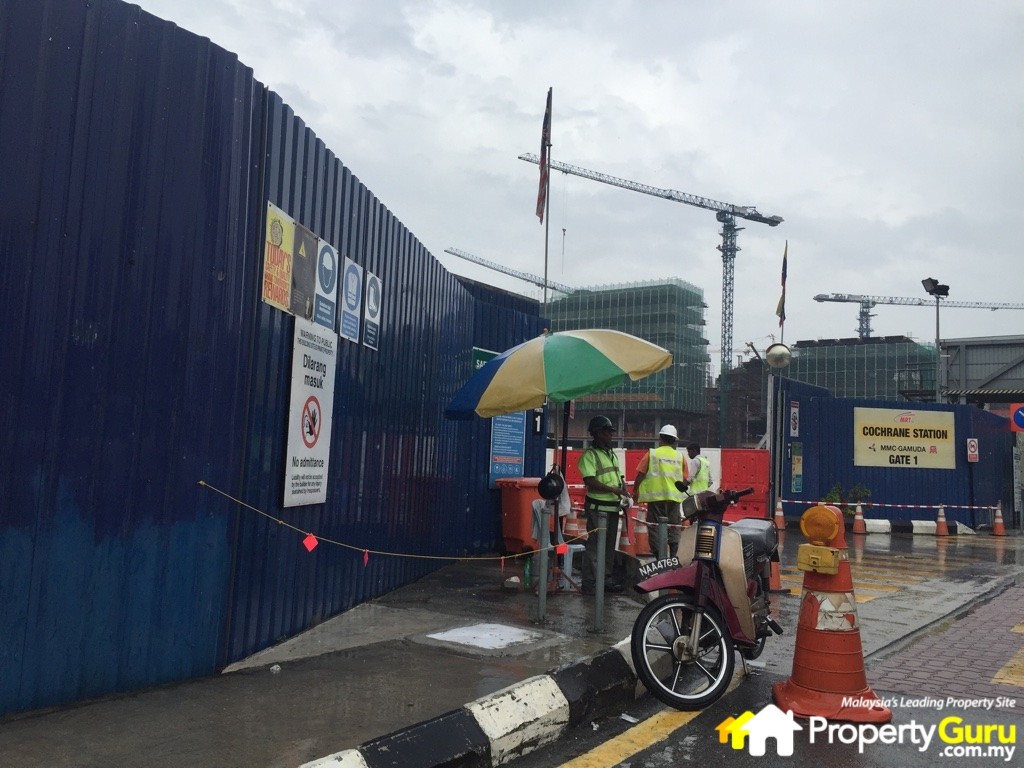 009 V Residence Suites - MRT Under Construction