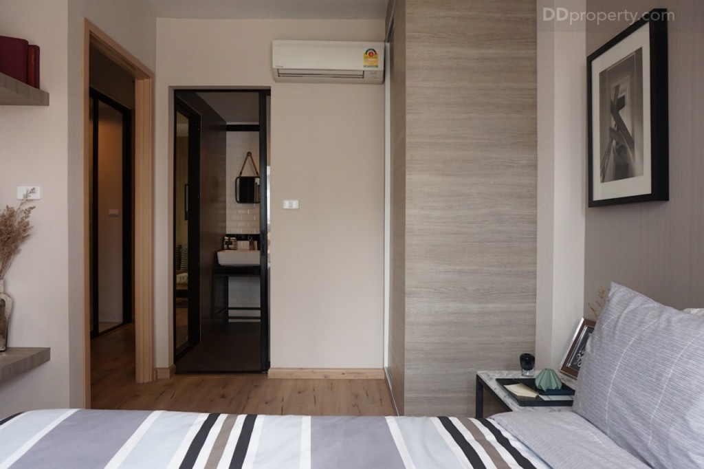 Brix Charan 64DSC07070-064