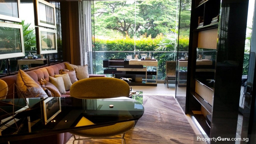 1BR + guest living room with sliding doors