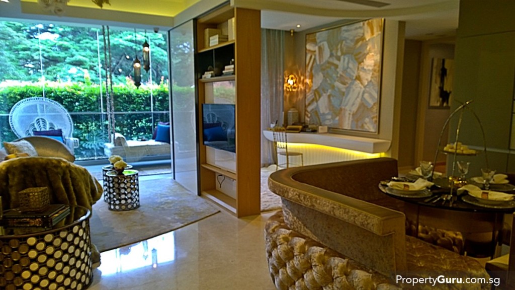 BR + guest living and dining area