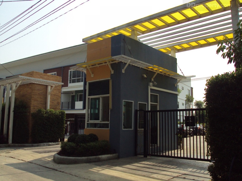 Four Seasons Ratchapruek-Rattanathibetp23-013