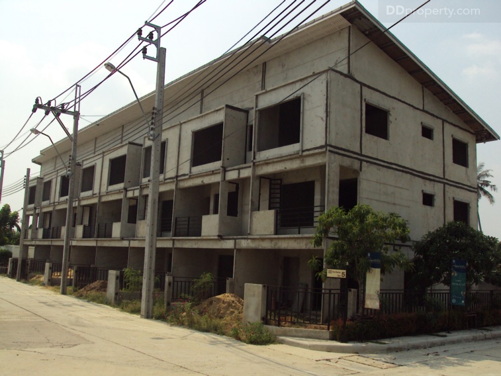 Four Seasons Ratchapruek-Rattanathibetp33-022