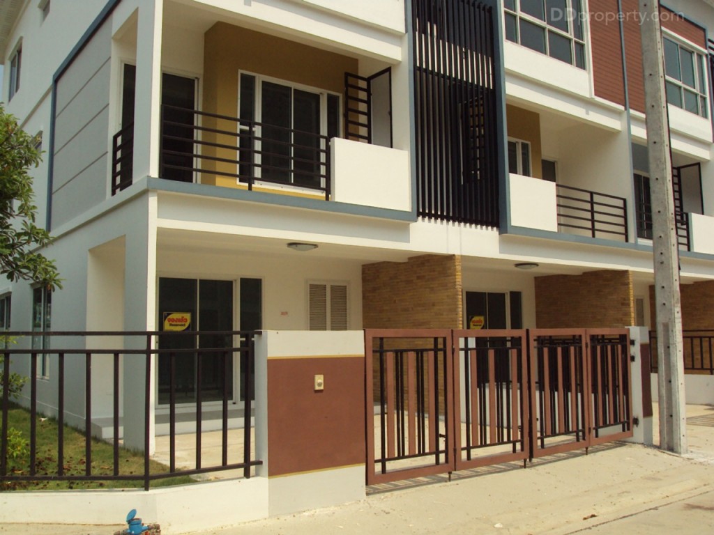 Four Seasons Ratchapruek-Rattanathibetp36-025