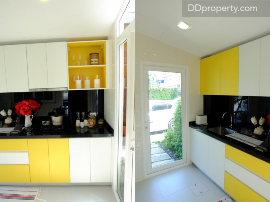 ผู้อยู่อาศัยสามารถติดตั้งครัวไทยในตำแหน่งพื้นที่หลังบ้านนี้ได้ (ทางโครงการจะให้เป็นพื้นที่เปล่า)