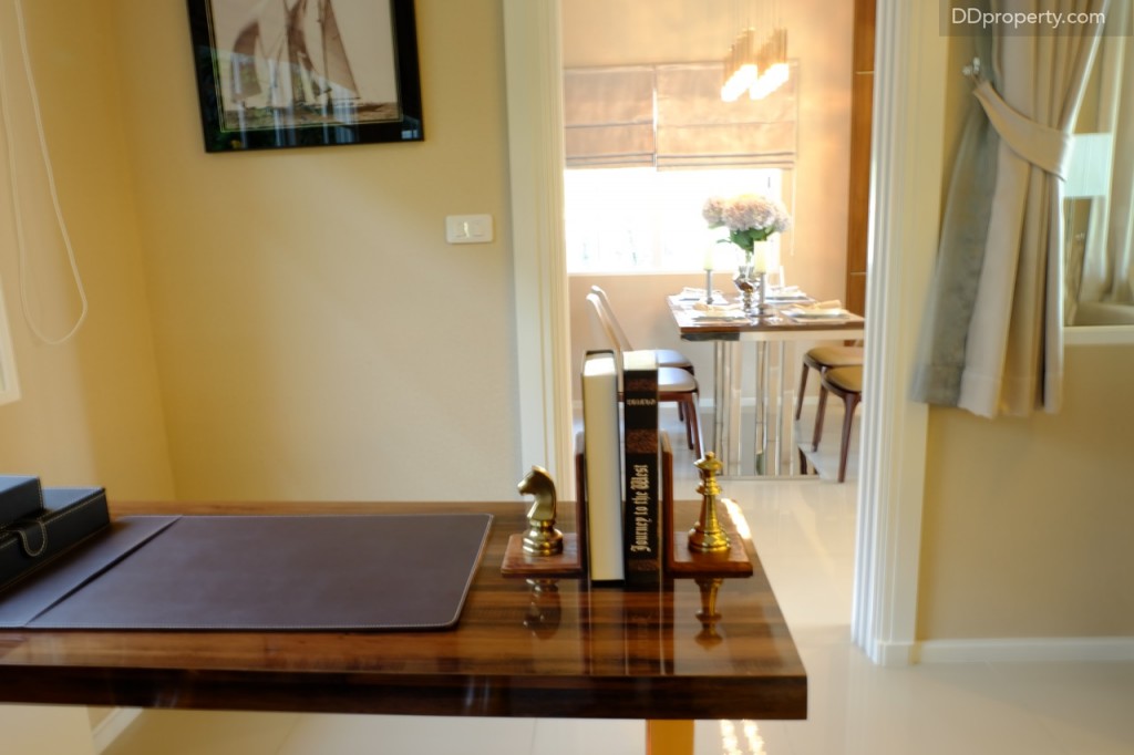 ขนาดความกว้างประมาณ 3x3 เมตร