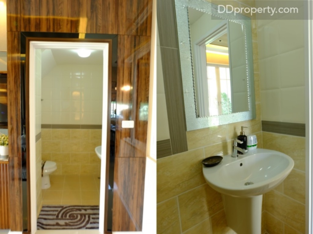 ห้องน้ำบริเวณชั้น 1