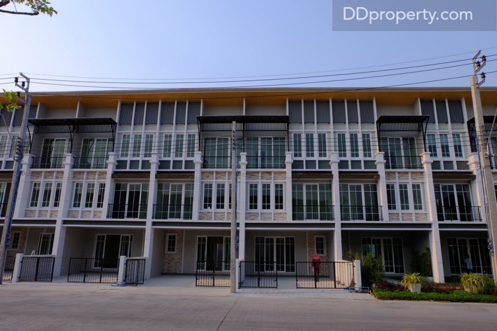 แถบบ้าน Buckingham