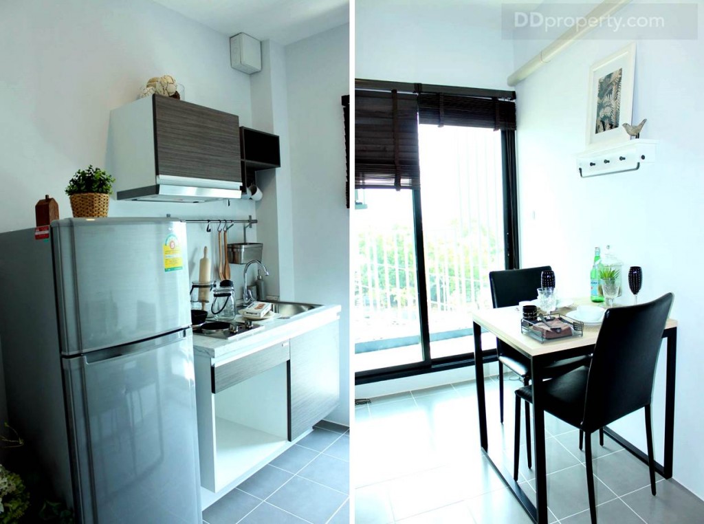 ห้องครัวจัดแบบอเนกประสงค์พร้อมโต๊ะรับประทานอาหาร