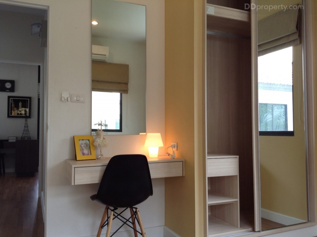 Modi Villa Chaiyaphruekp81-068