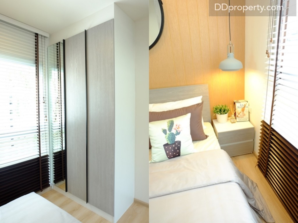 งานบิลท์อินตู้เสื้อผ้าที่ถูกแถม ณ ห้องนอน บริเวณข้างเตียงเหลือสำหรับติดตั้งชั้นวางของหัวเตียงได้