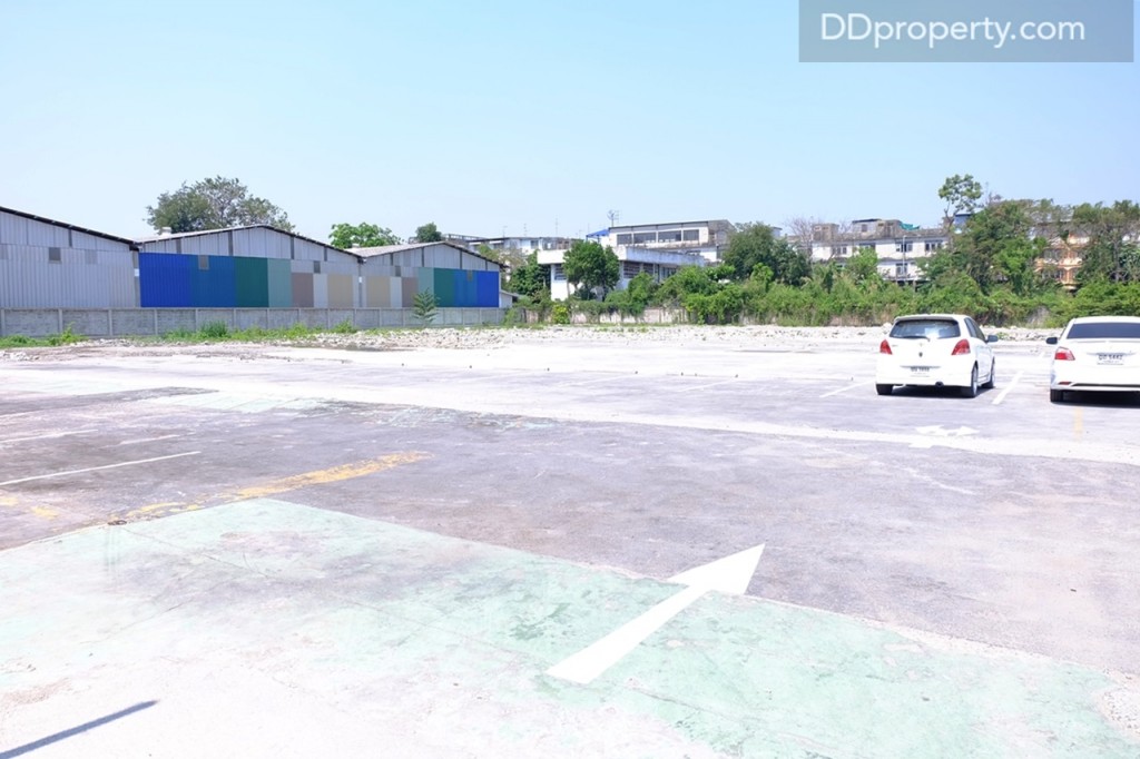 พื้นที่ขึ้นตึกโครงการ