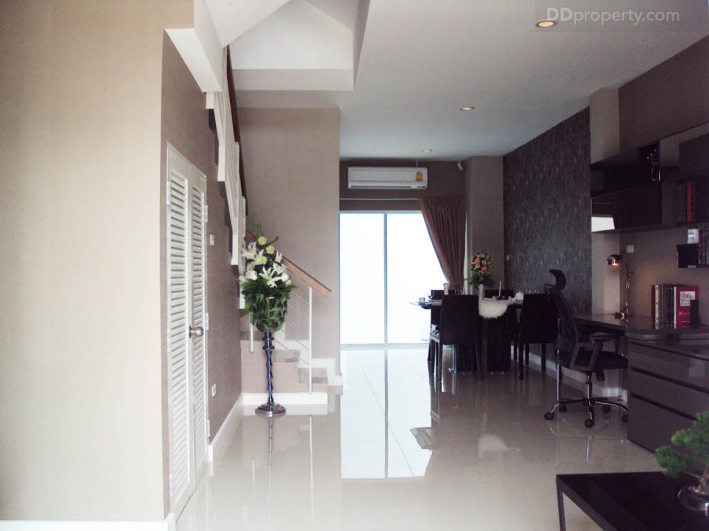 RK Park Watcharapolp38-022