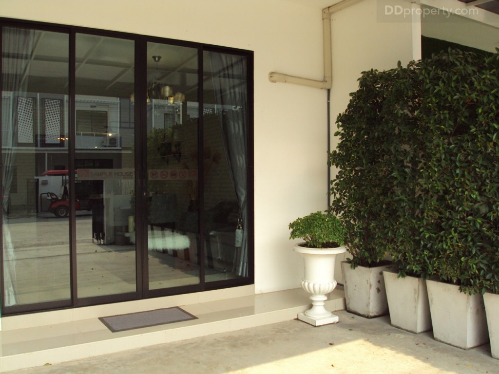 RK Park Watcharapolp72-056