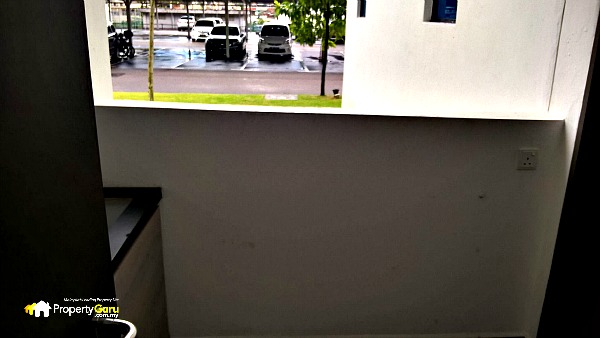 Seri Austin 012 The Yard Showroom Unit