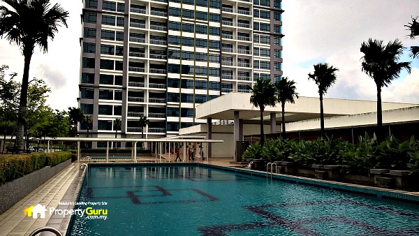 Seri Austin Tower B and Swiming Pool