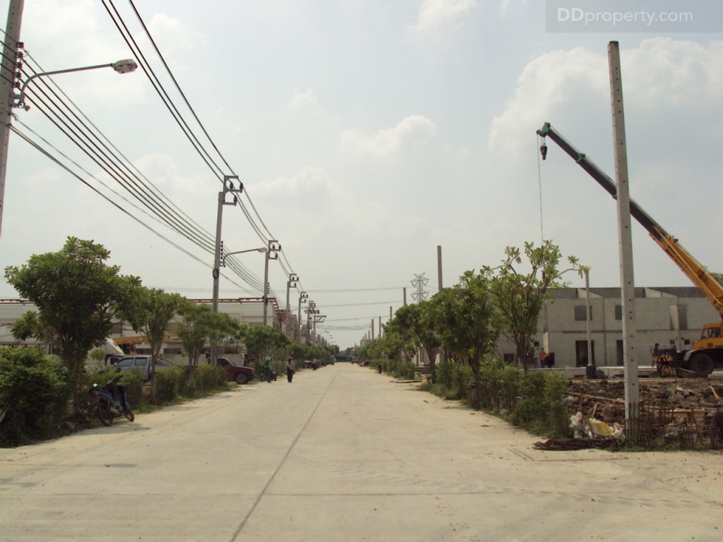 The Modish Bang Bua Thongp28-020