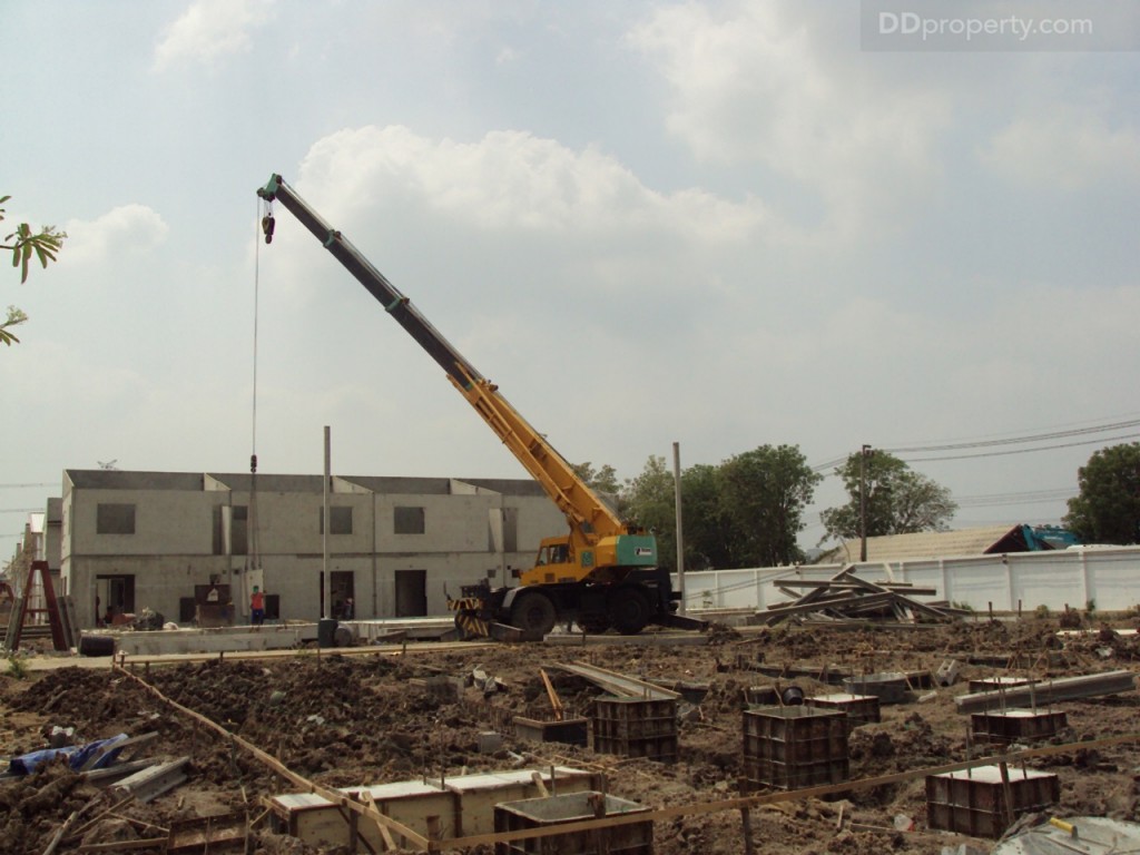 The Modish Bang Bua Thongp29-021