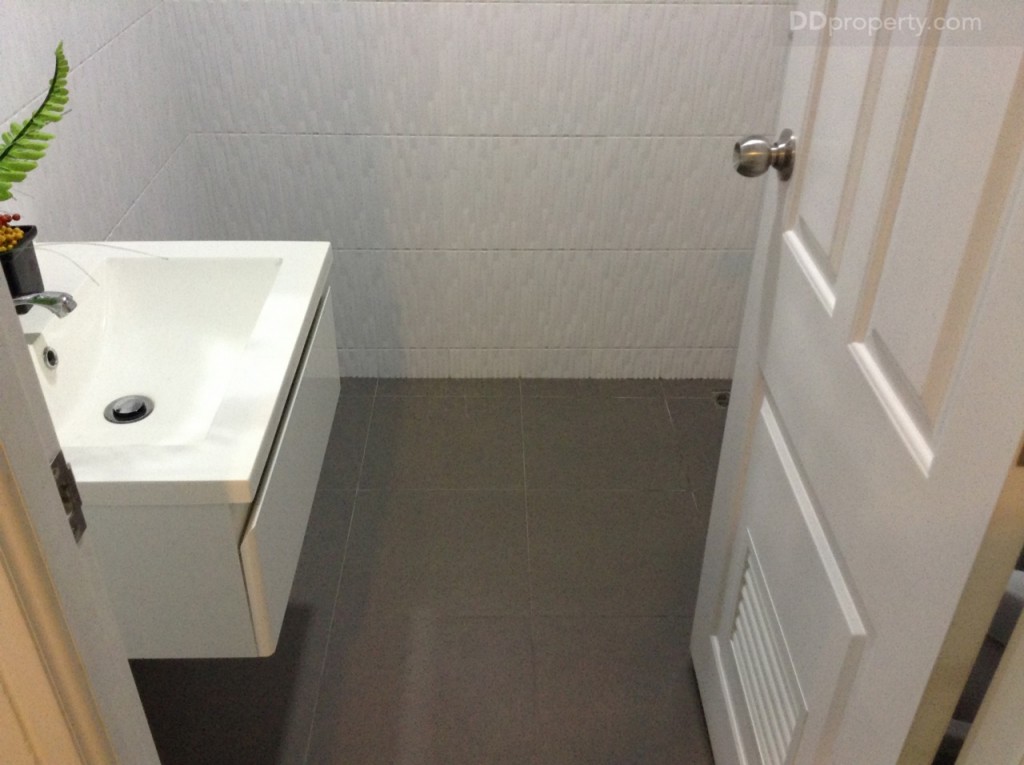 The Prive Ratchadapisek 30p68-051