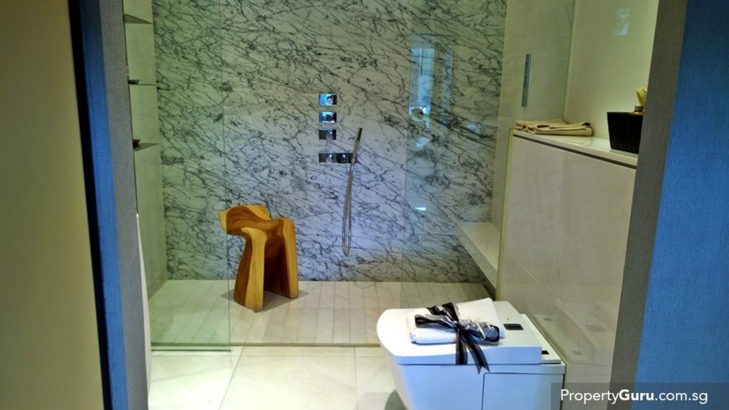 1BR bathroom