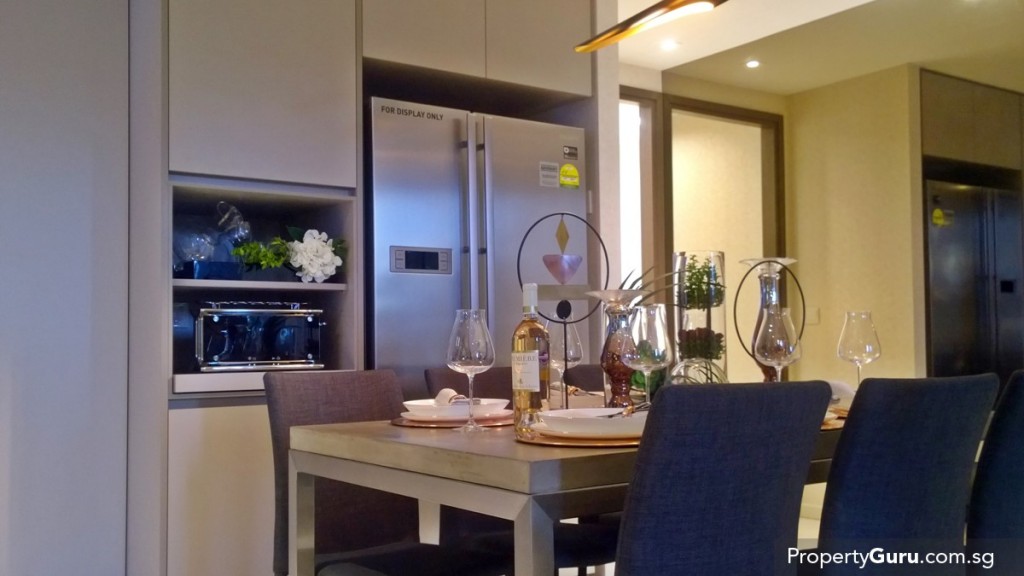 3BR CoSpace dining area