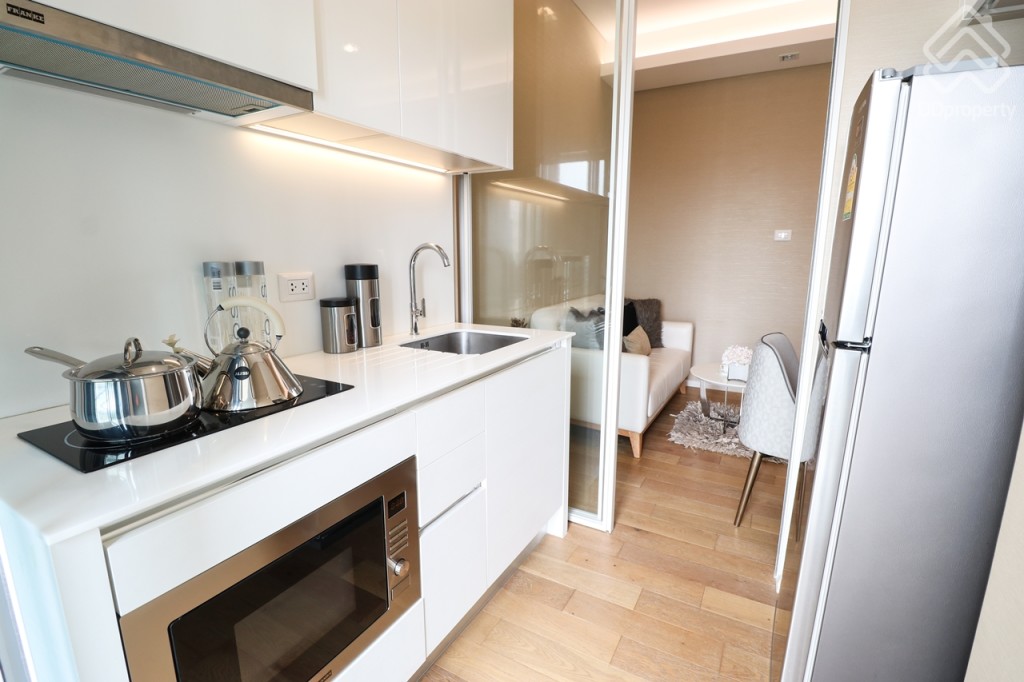 The_Saint_Ressidences_Room_14