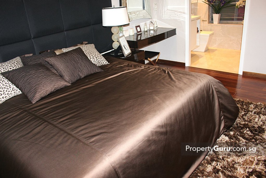 kingsford hillview peak master bedroom 3 BR 2