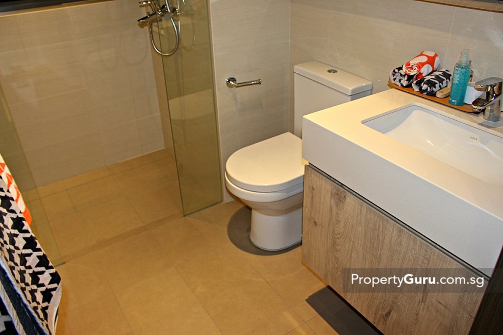 riverbank @ fernvale common bathroom 3 BR