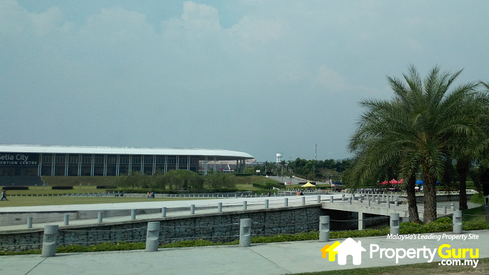 07 - Anggun 2 - Setia City Convention Centre